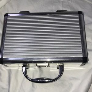 Cigar Travel 🧳 Humidor NWOT Cedar Lined